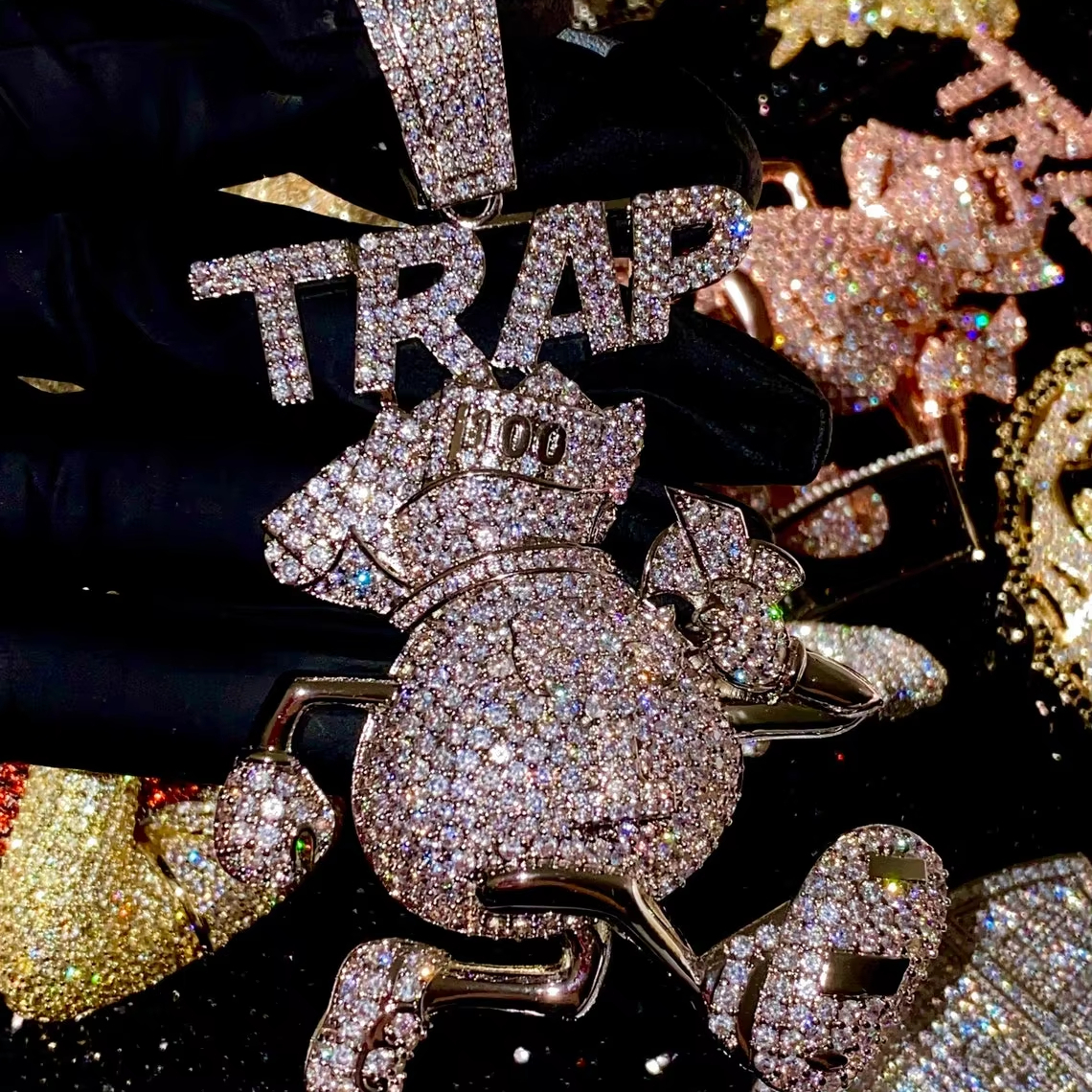 Collier pendentif en diamant de Moissanite Iced Out Collier Hip Hop Collier Hip Hop Pendeur 1