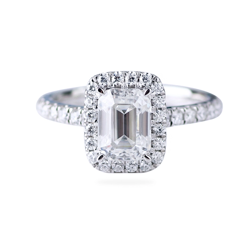 AU750 White Gold 2Carat 6x8mm def Color VVS Emerald Cut Moissanite Diamond Halo Ring pour le mariage 1
