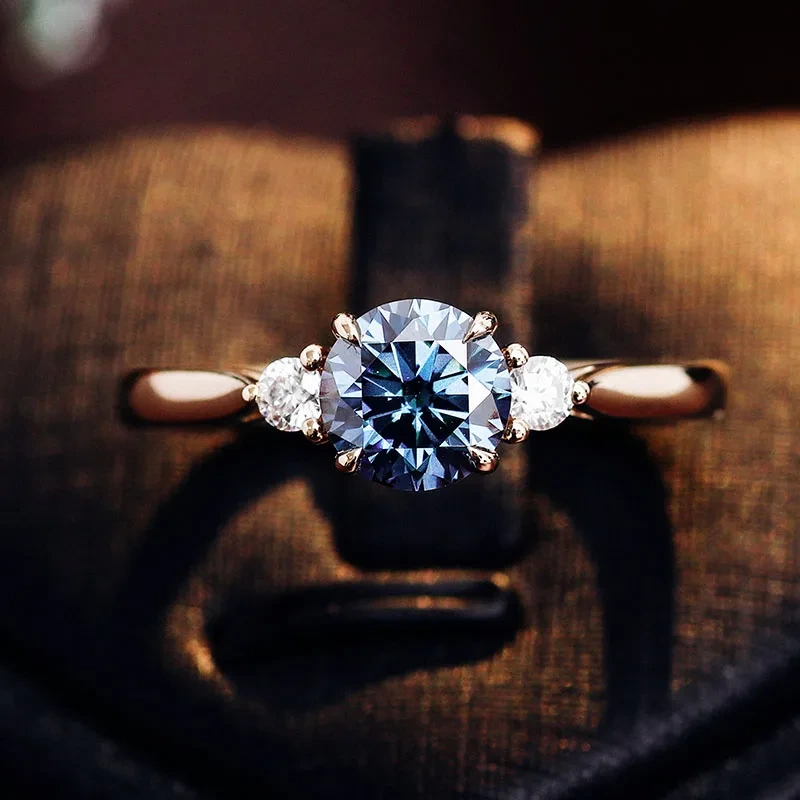 حقيقية 18K 14K 10K GOLD Jewelry 6.5mm 1ct Round Brilliant Cut VVS Moissanite Diamond Blue Color Diamond Ring Women Engagement Ring 1
