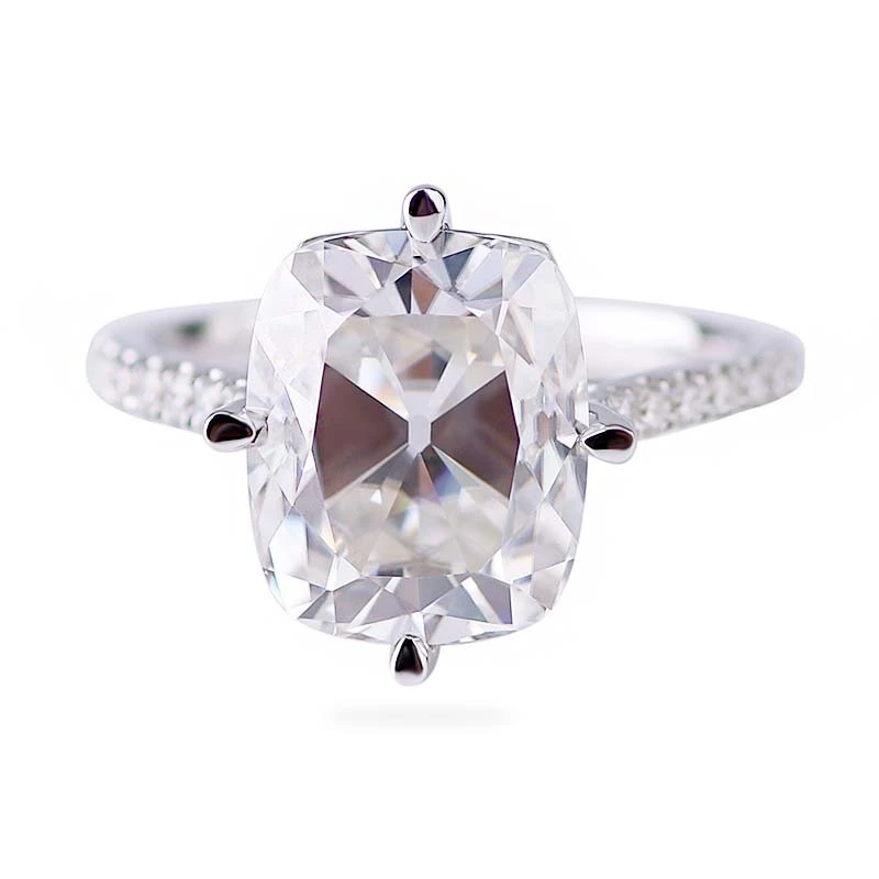 Big Forever White 9x11m Old Mine Cushion Coup Maisanite Diamond en or 14 carats avec des pierres d'accent sur un groupe 1