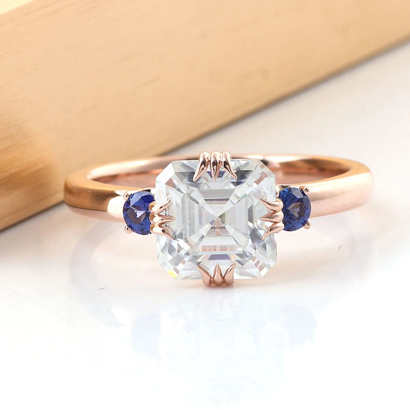 Anillo de moissanita de oro amarillo 1