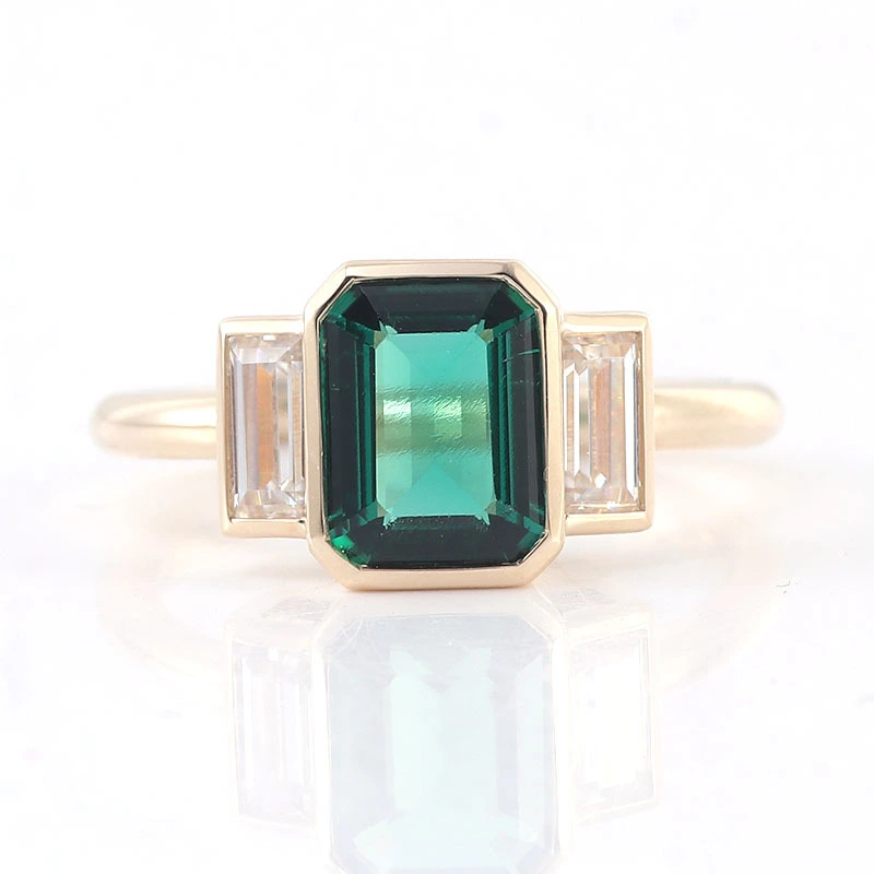 Ring Ring Section 10k jaune Gol Emeraude trois anneaux de pierre Fashion Ladies Proposer la bague Premier bijoux 1
