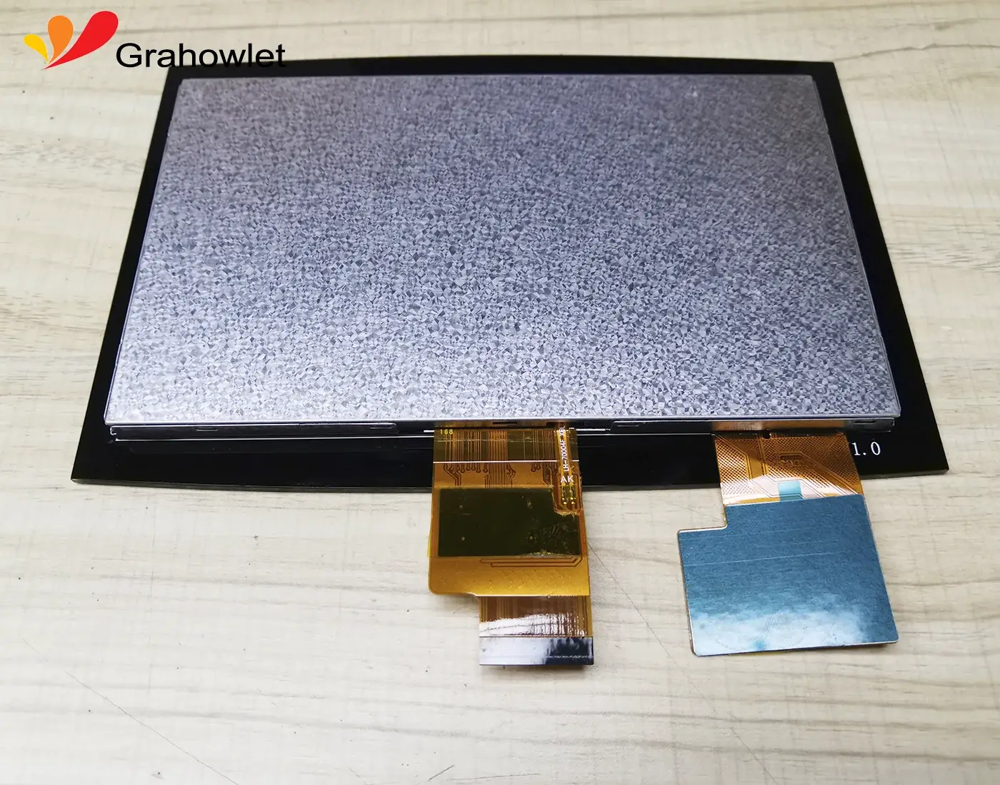 Touch Screen Manufacturer for Business by Grahowlet-1 3