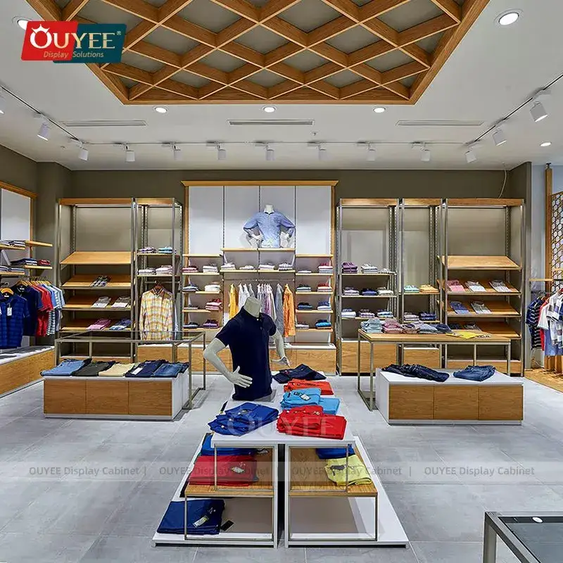 Ladeneinrichtung für Damenboutiquen: Kassentheke im Bekleidungsgeschäft 1