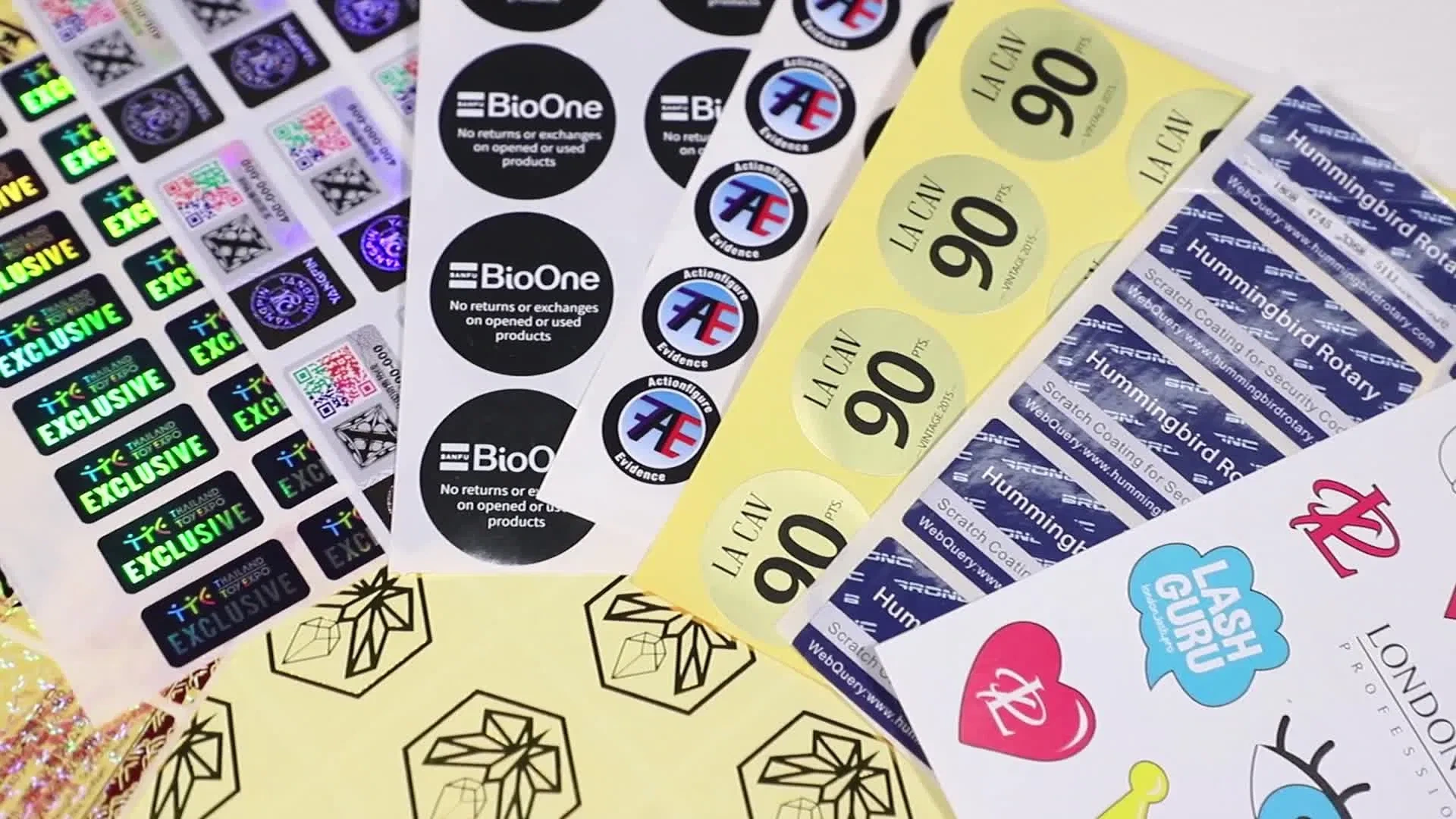 カスタマイズされた高品質のロゴステッカー 丸型カスタムロゴステッカー 1