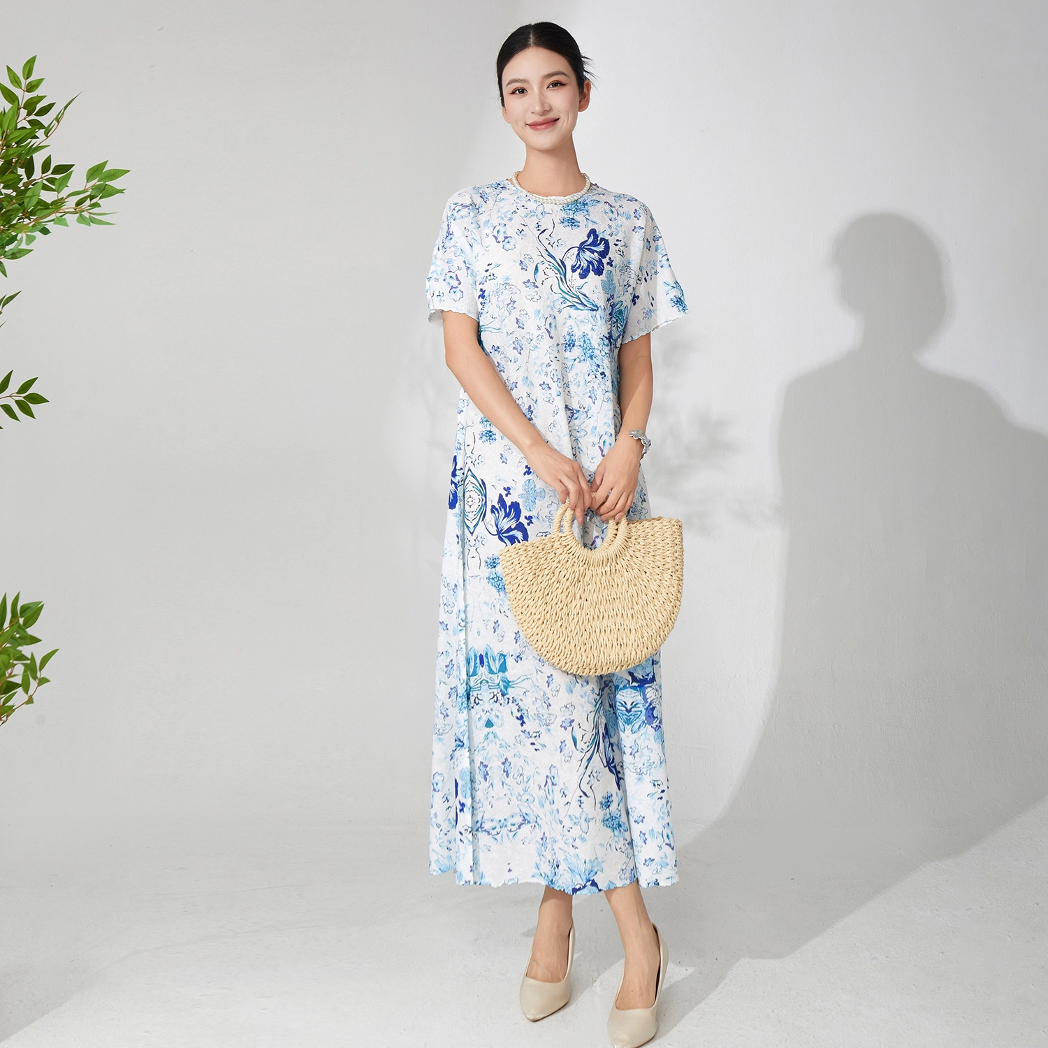 Robe plissée des femmes OEM - Robe élégante d'étirement estivale avec design imprimé | Taille gratuite disponible 1