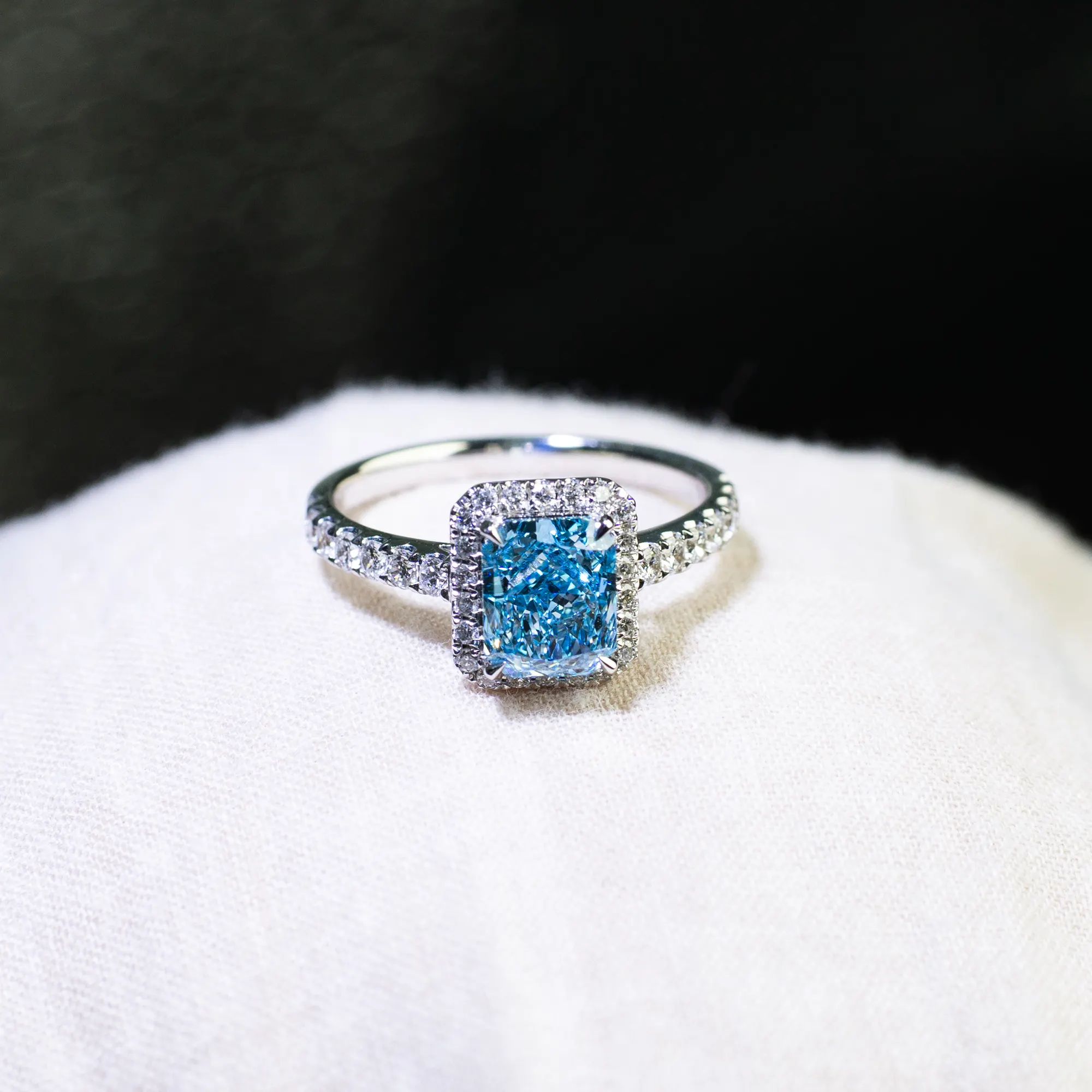 Lab Grown 3 Carat Diamond Ring by DKL Jewelry 3