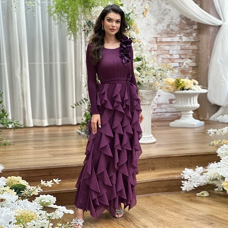 Plissiertes, einfarbiges Luxuskleid mit Rundhalsausschnitt für Damen 1