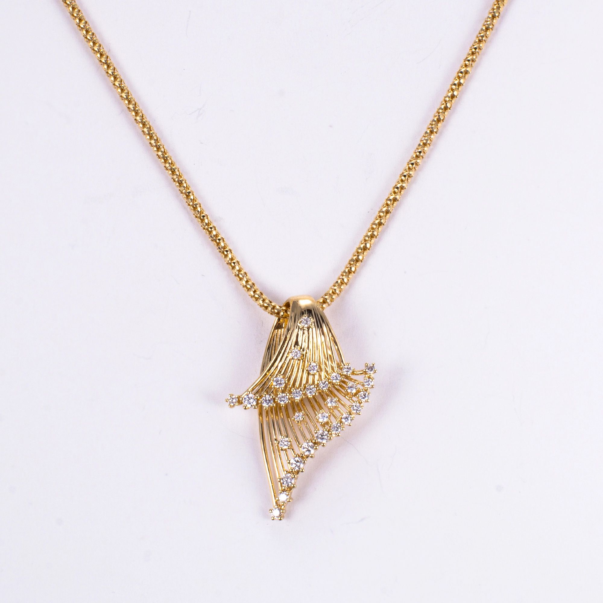 Sophisticated Organ-inspired Lab-grown Diamond Necklace 18k Solid Gold,Timeless Luxury,Ideal For Gala Events,Anniversaries 1