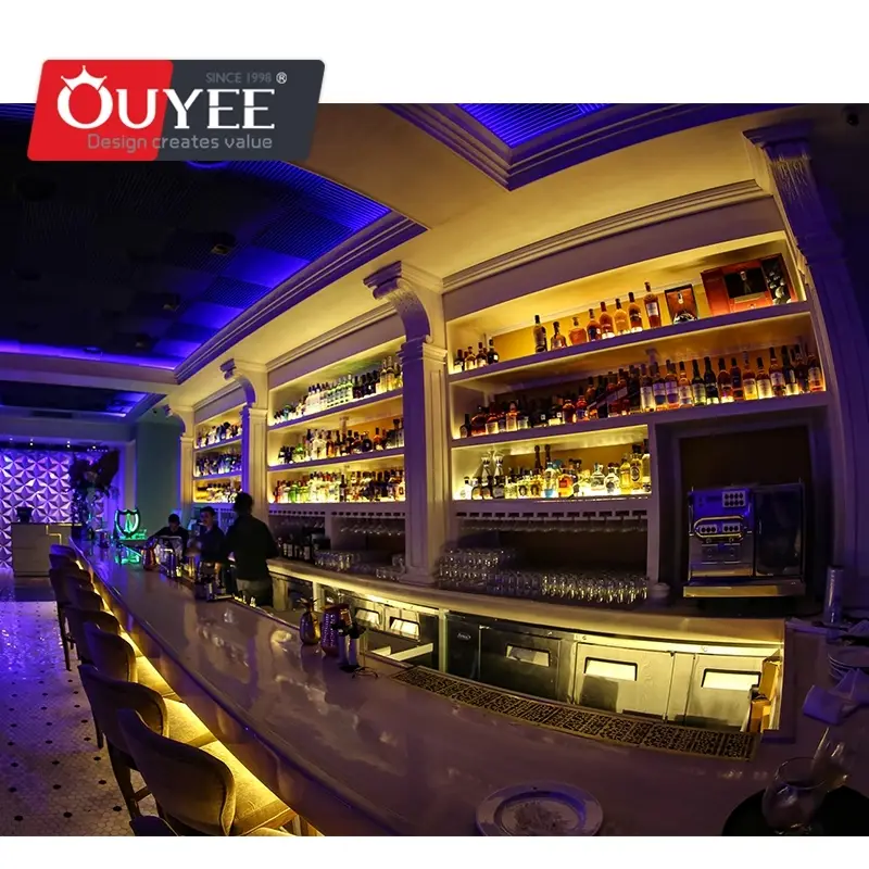 Bancone bar in legno su misura per lounge, negozi e discoteche. 1