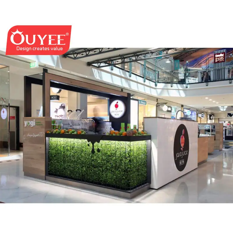 كشك عرض خشبي داخلي في مركز تسوق لبيع الآيس كريم والكب كيك والوافل 1