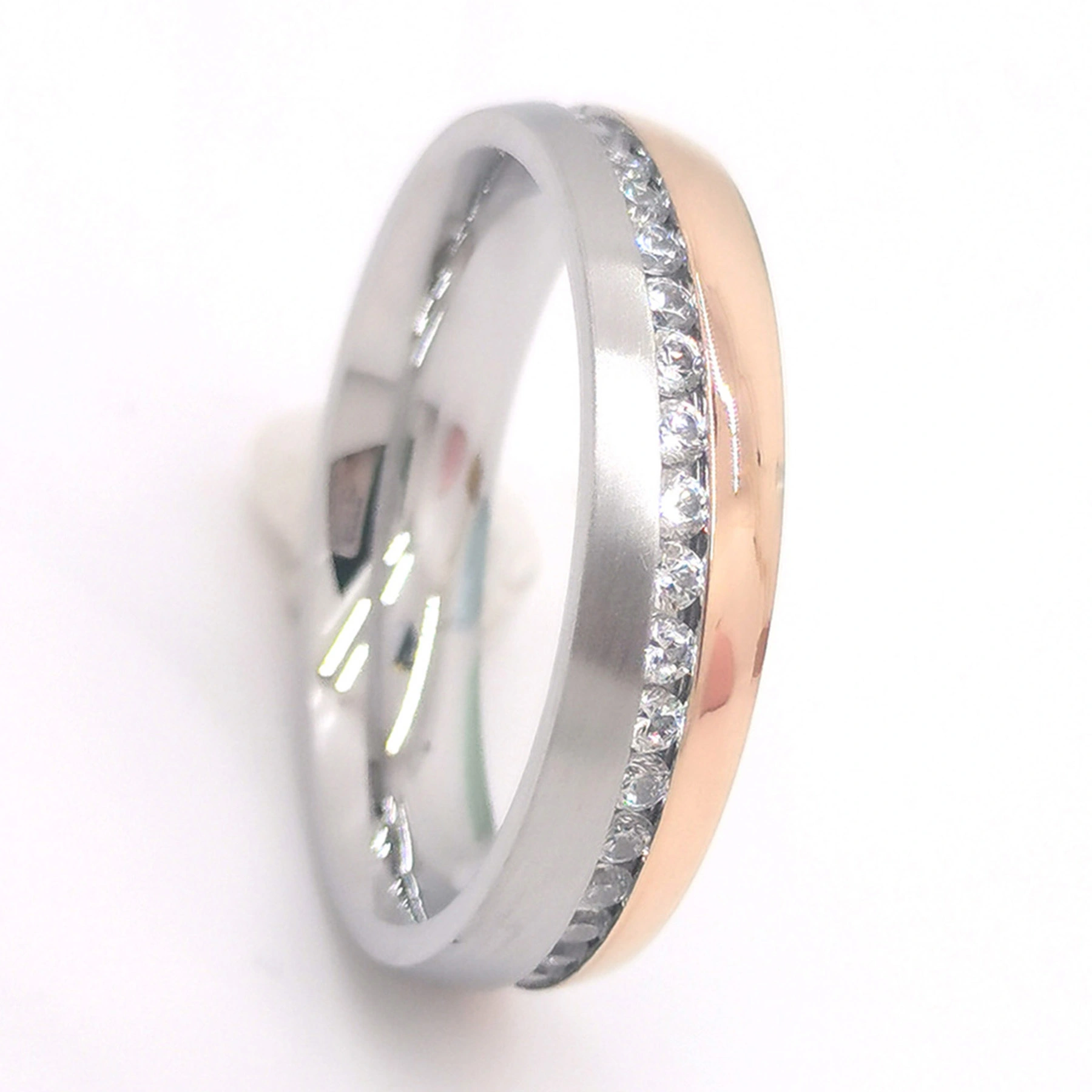 Anello eternity con diamanti creati in laboratorio, in oro rosa 9 carati e oro bianco 9 carati, ideale per matrimonio. 1