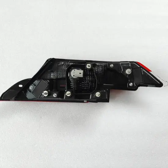 Avtomobil LED chiroqlari narxi CAMRY 2024 LE/SE ulgurji - TYJ 1