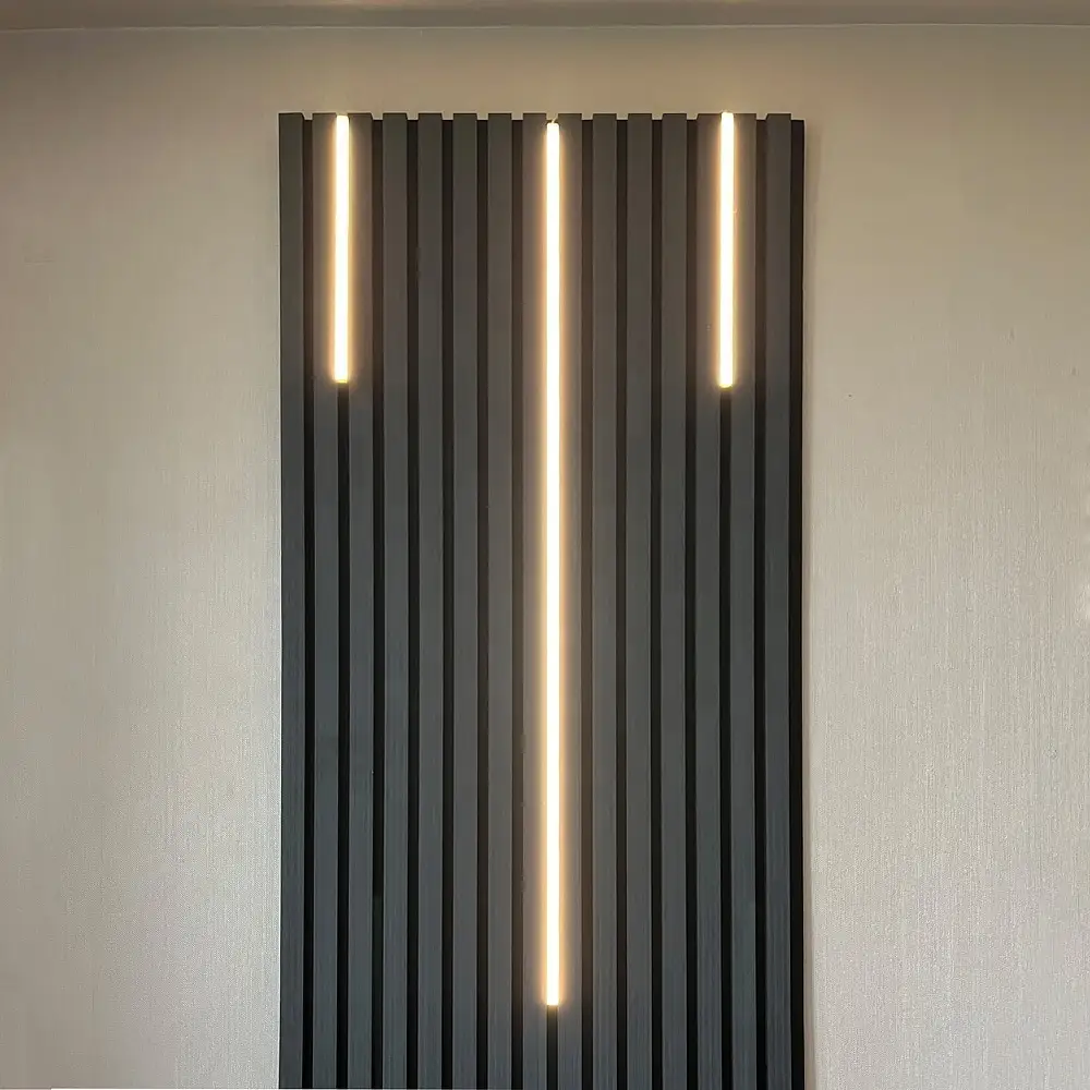 Fekete fa akusztikus lécpanelek LED lámpával, hangszigetelt fali és mennyezeti panel 1