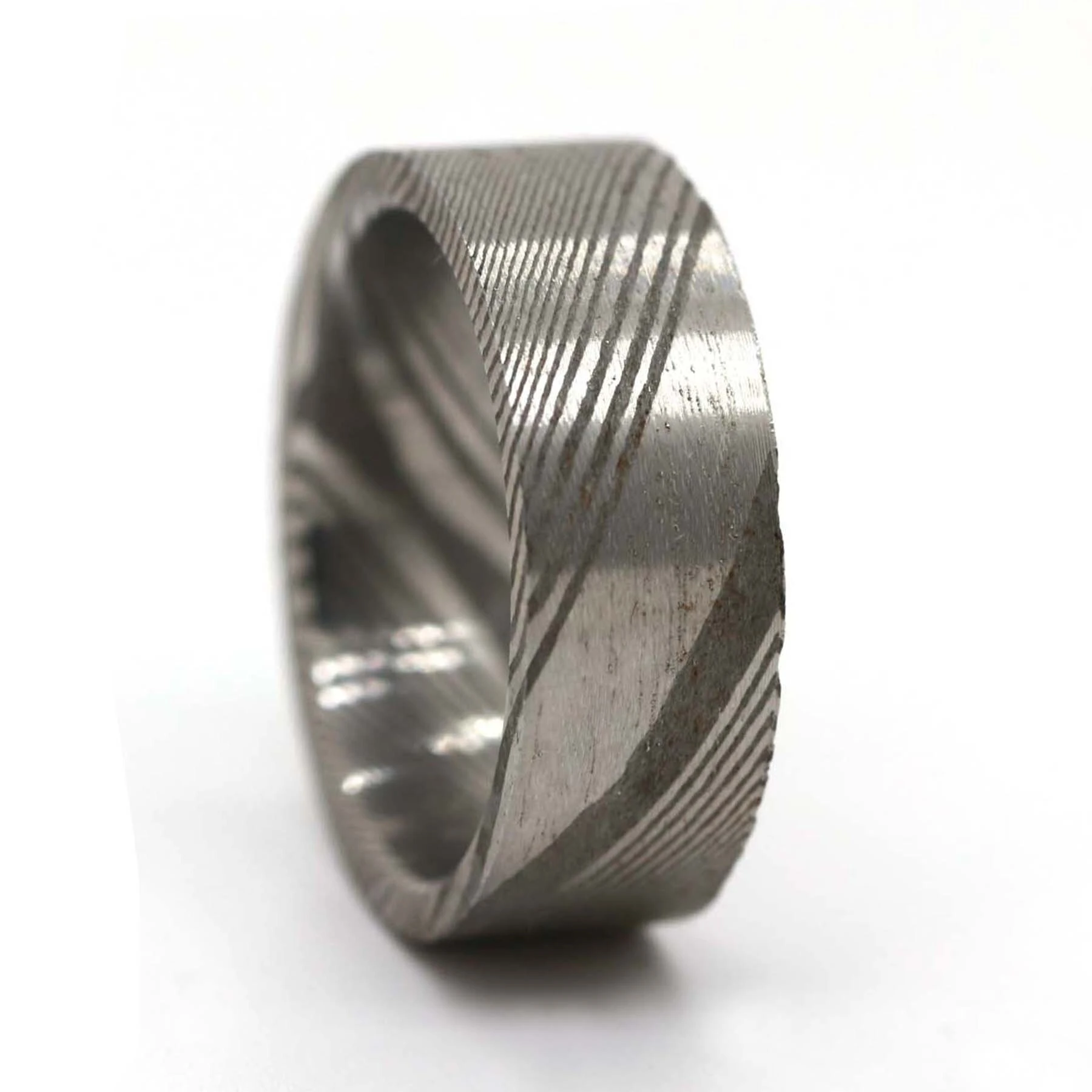 Anello piatto in acciaio Damasco grigio da 8 mm di Fenghang Jewelry 1