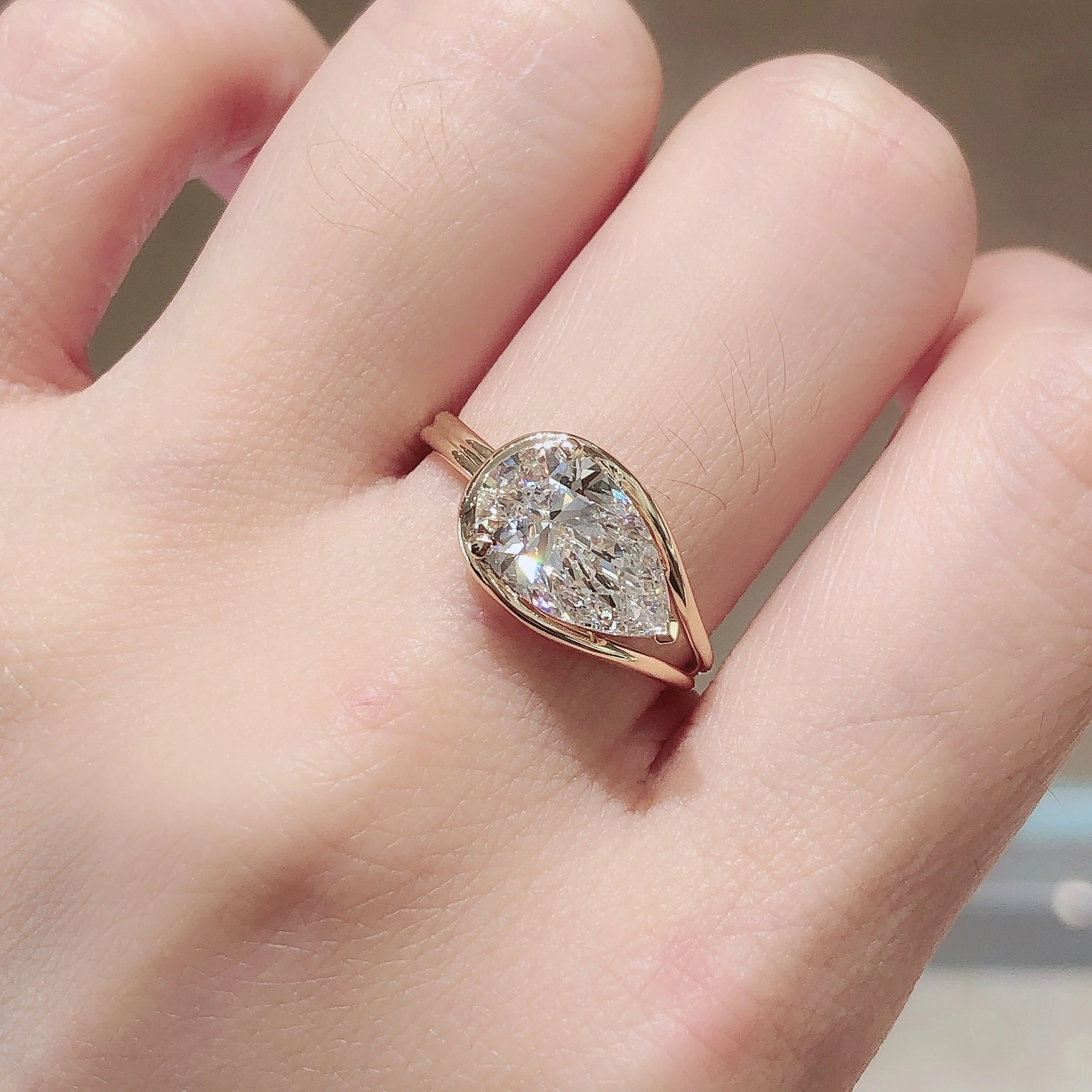 Dk 2ct Pear Cut Vvs Lab Diamond Ring 18k Gold Igi Certified For Weddings And Gifts Direct Source Factory Simplicity & Luxury 1