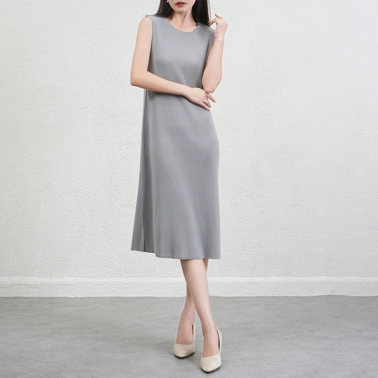 Factory Direct Miyake Pleated Women's Casual Sleeveless Midi Dress 1