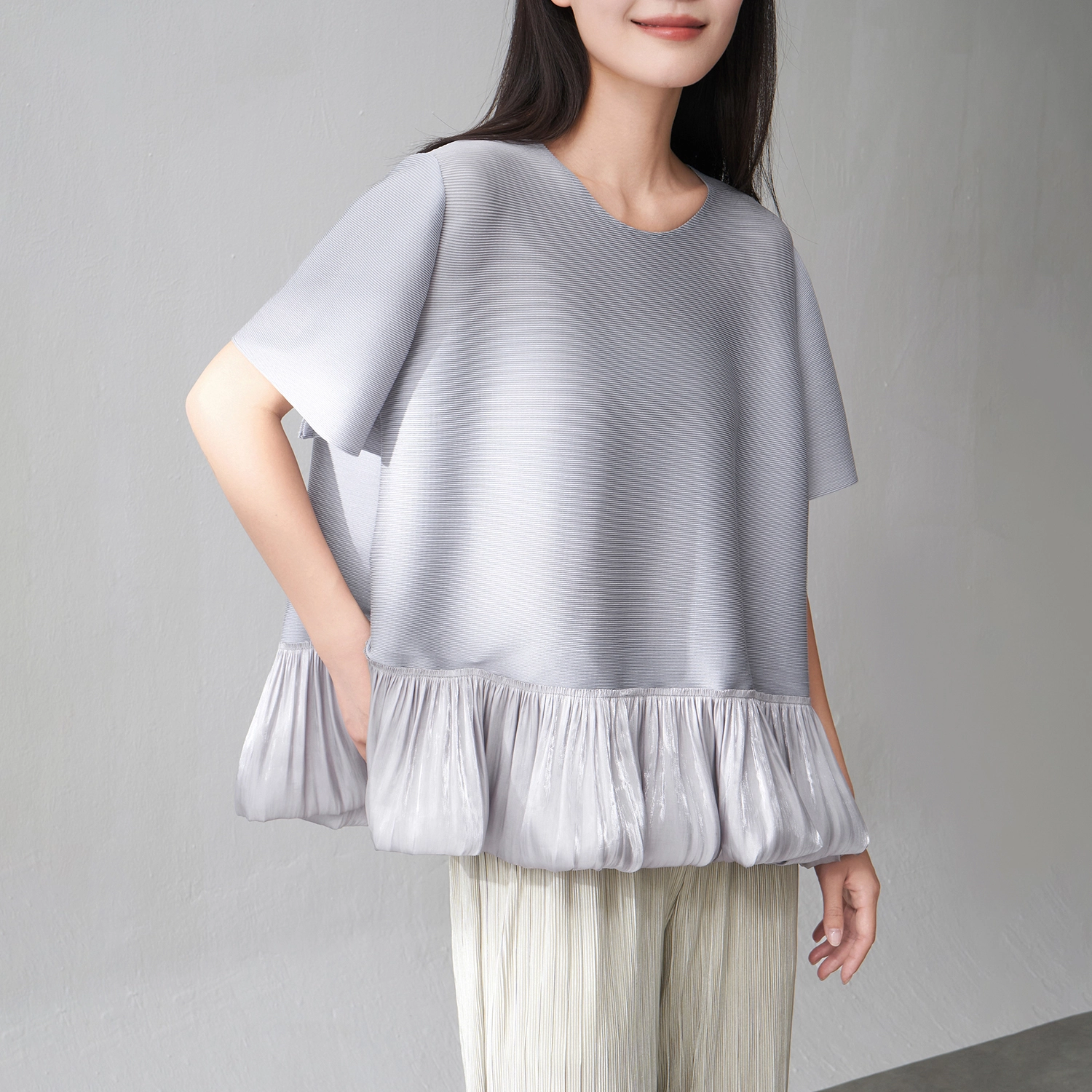Factory Direct Sales Miyake Pleated Design Shirt 2025 New Summer Ruffle Design Women Top 1