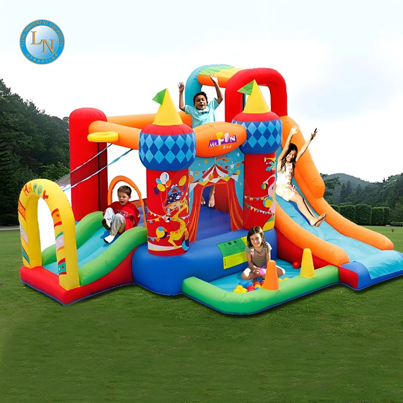 Children's Play Equipment Bouncing Castle Inflatable Water Ski Jumping Castle Inflatable Jumping Castle With Slide Pool Combo 1