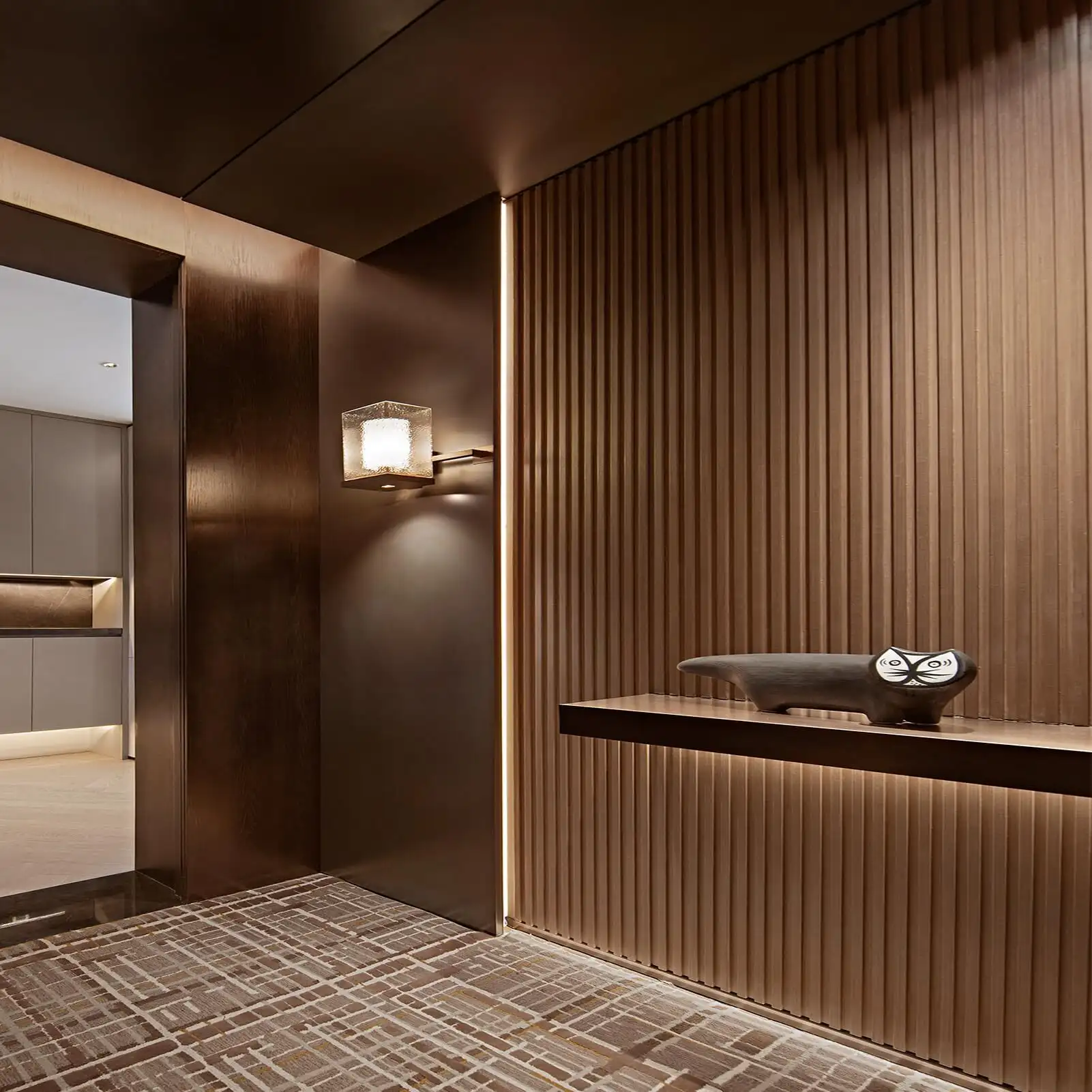 Panneaux acoustiques WPC étanches et insonorisés pour une utilisation intérieure et extérieure 1