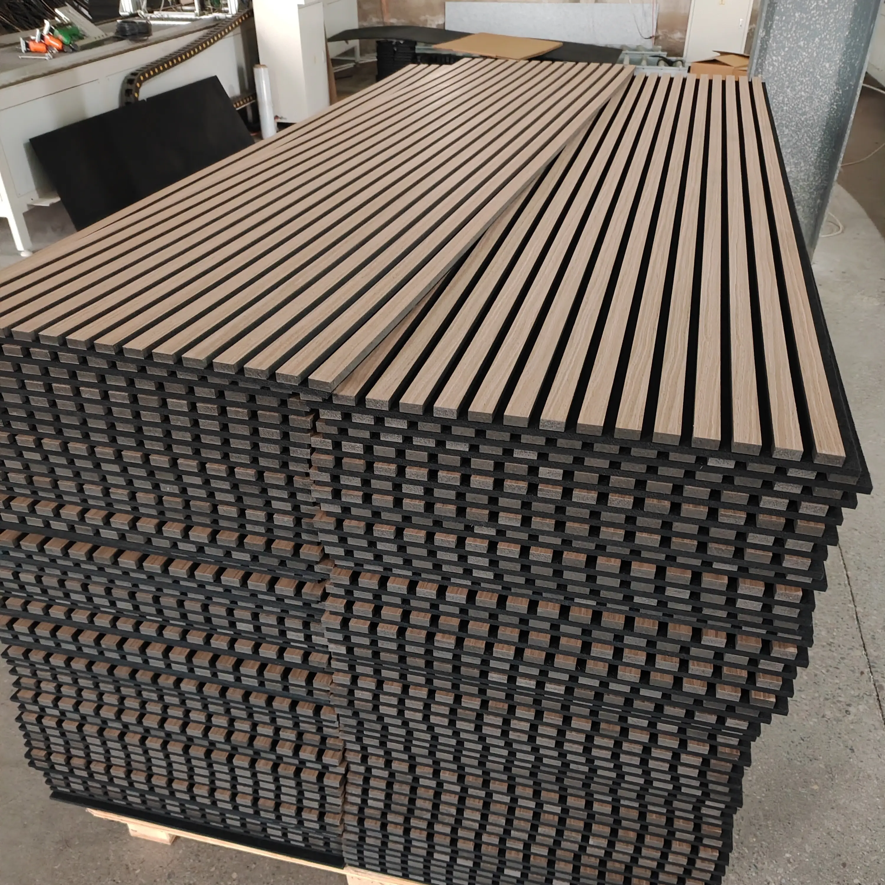 3D Acoustic Wall Panels MDF Solid Wood Felt Soundproofing Ceiling Panels 1