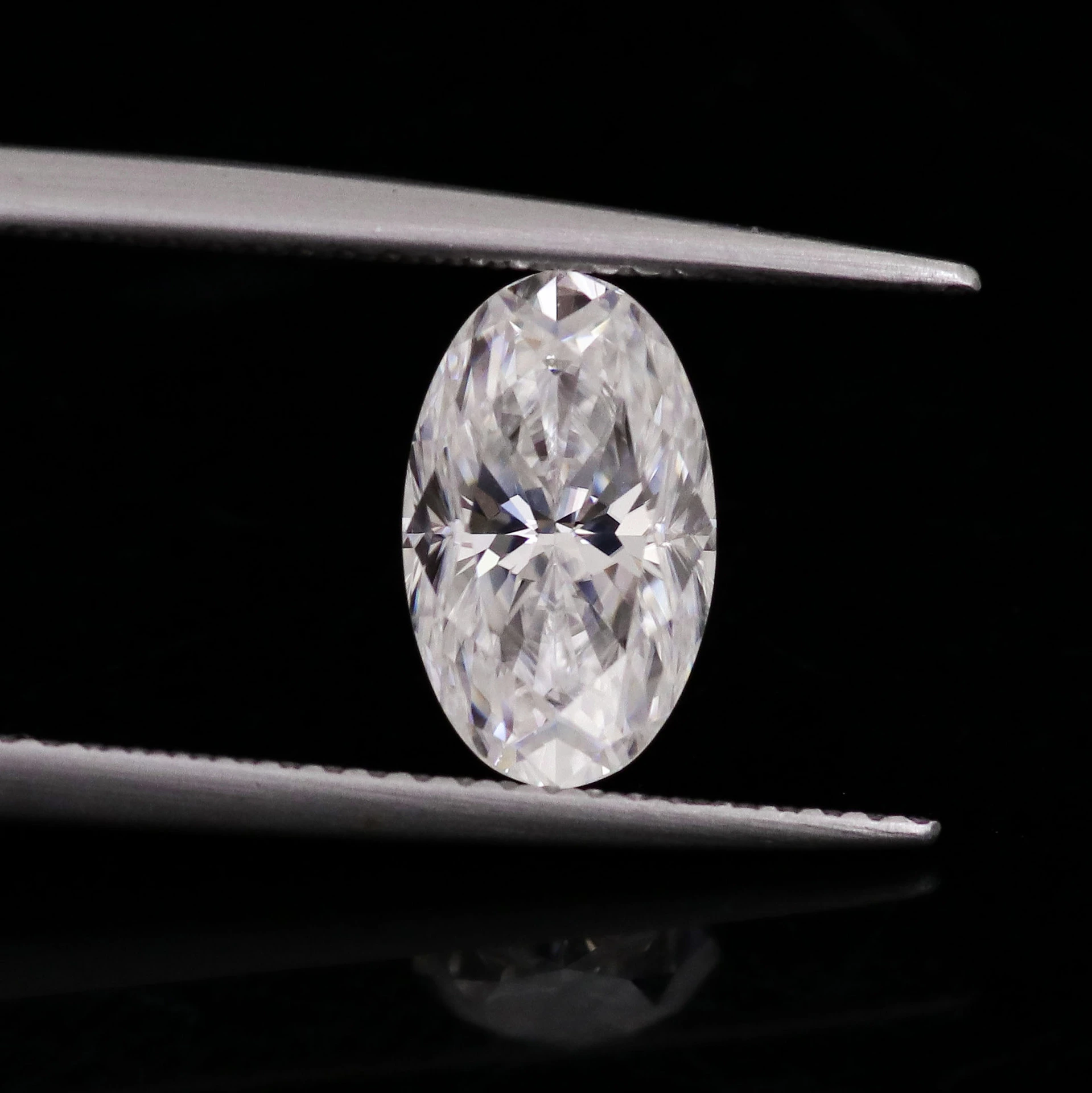 Wholesale Oval Cut Lab Created White Diamonds VVS Clarity Loose Jewelry 1