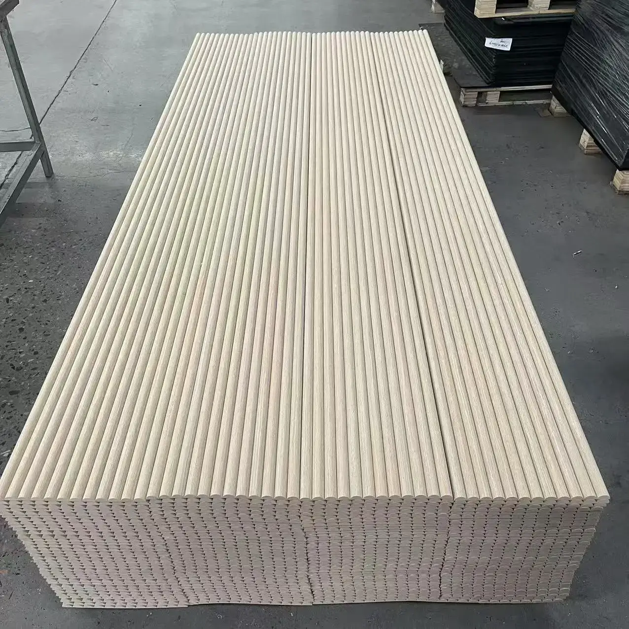 Flexible Wood Veneer Acoustic Panels Curved Fluted Tambour Slats Wall Panels 1