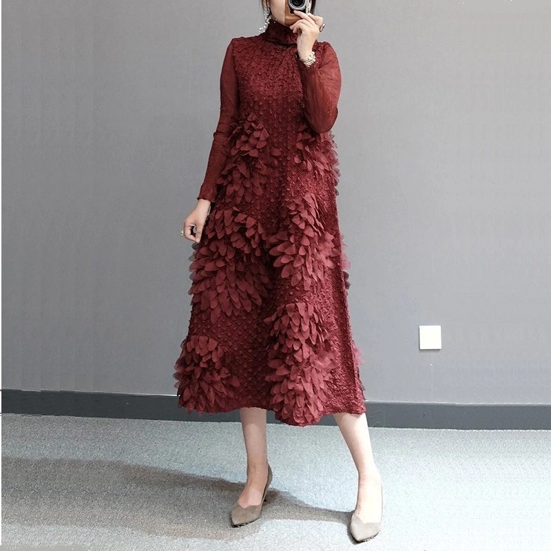 Factory Wholesale 2026 Embroidered Pleated Red Dress Women 1