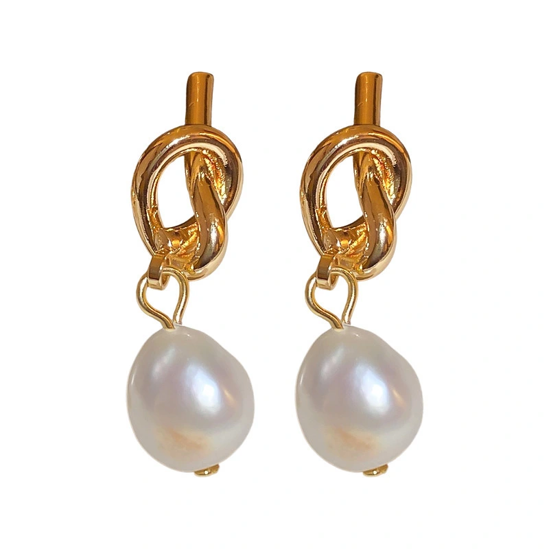 Manufacturer Wholesale Fashion Popular Korean Knotted Pearl Earrings Alloy Gold-plated Female Earrings 1