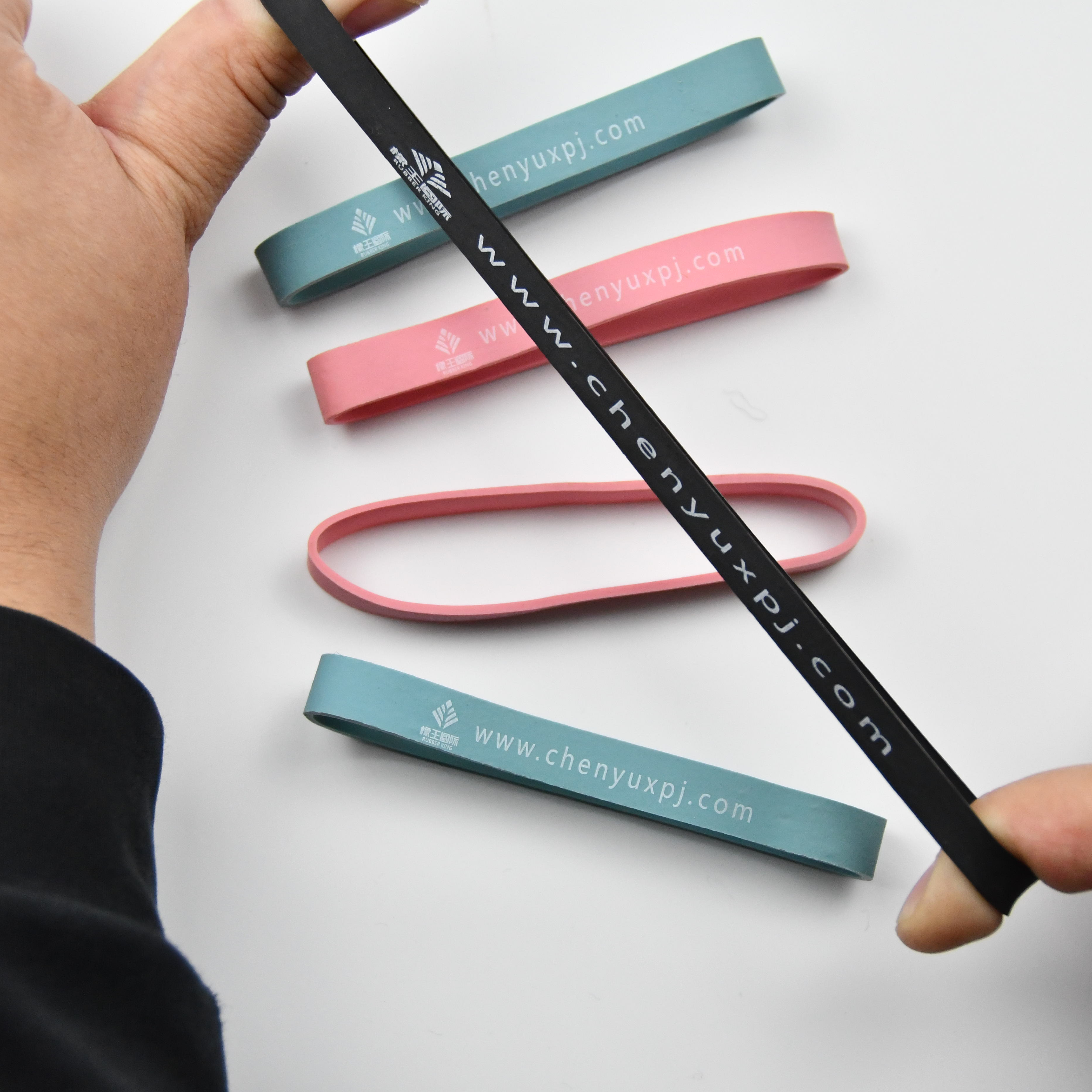 Custom Logo Rubber Wristbands 0.5 Inch for Events & Fundraisers – Bulk Wholesale 1
