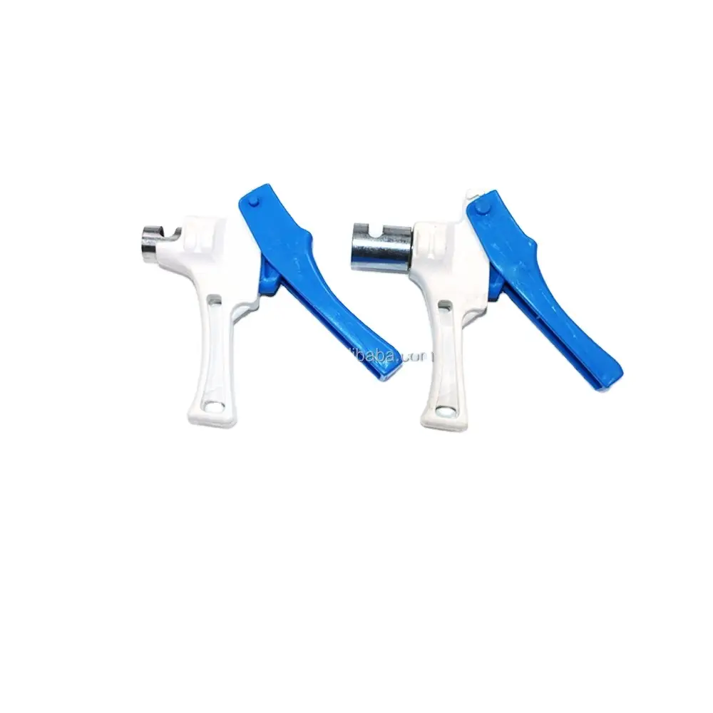 用于农业灌溉的扁平软管打孔工具 1