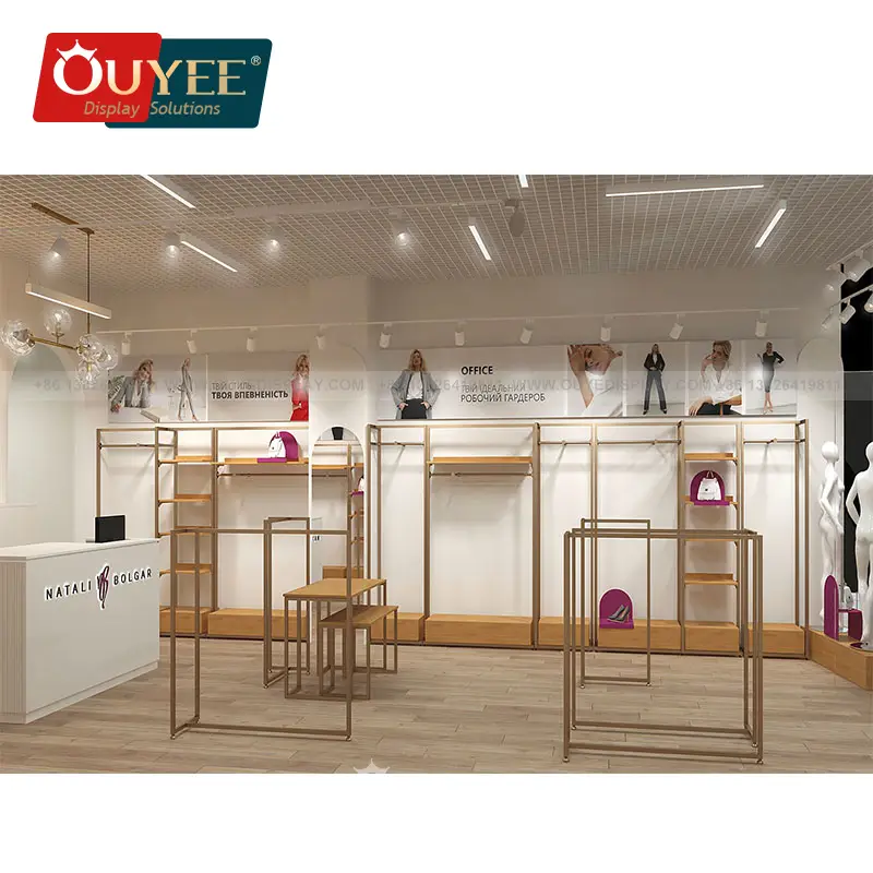 Mesa expositora comercial de vários níveis em vidro e madeira para lojas de roupas. 1