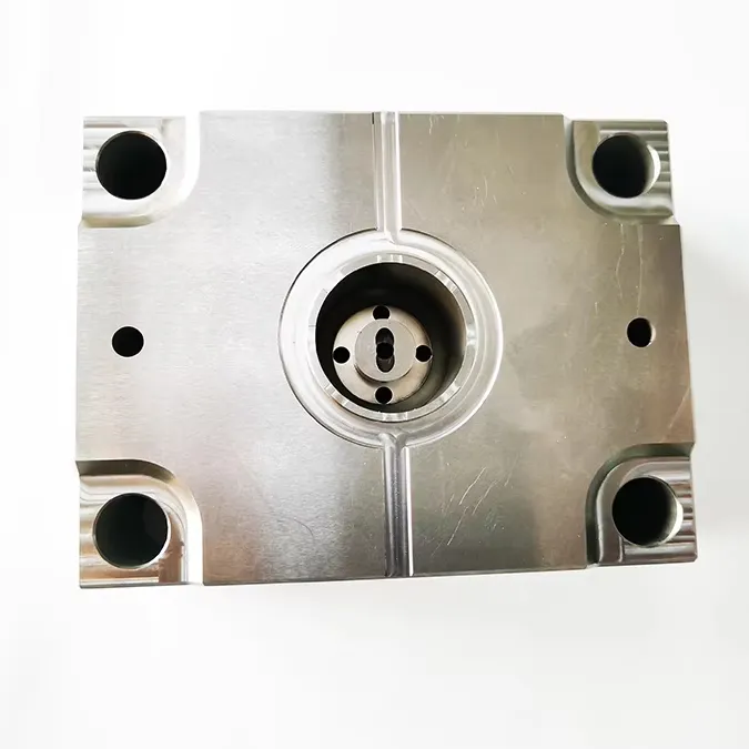 Newcentury Tooling Mold Manufacturing Manufacturer 2