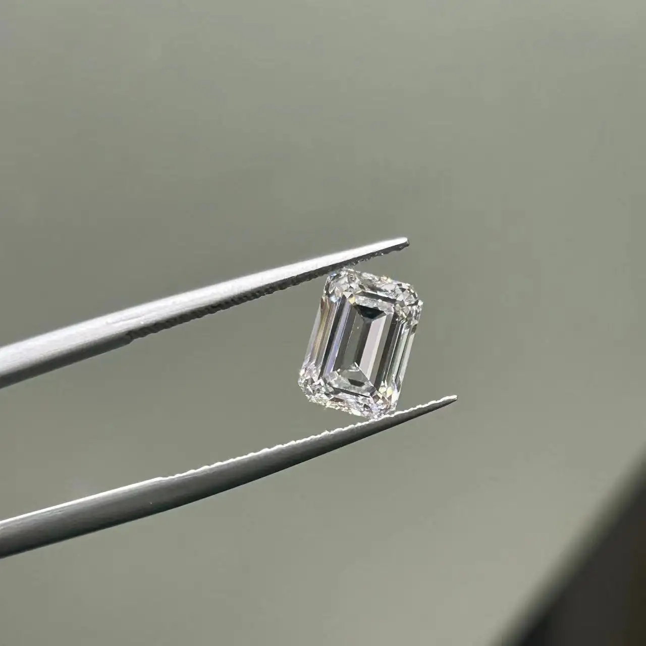 Custom 5 Carat Lab Grown Diamond Emerald Cut Company 2