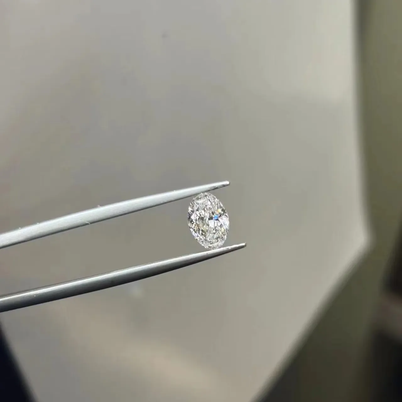 DKL Jewelry 2 Carat Lab Grown Oval Diamond 2 Carat Lab Grown Oval Diamond Company 3