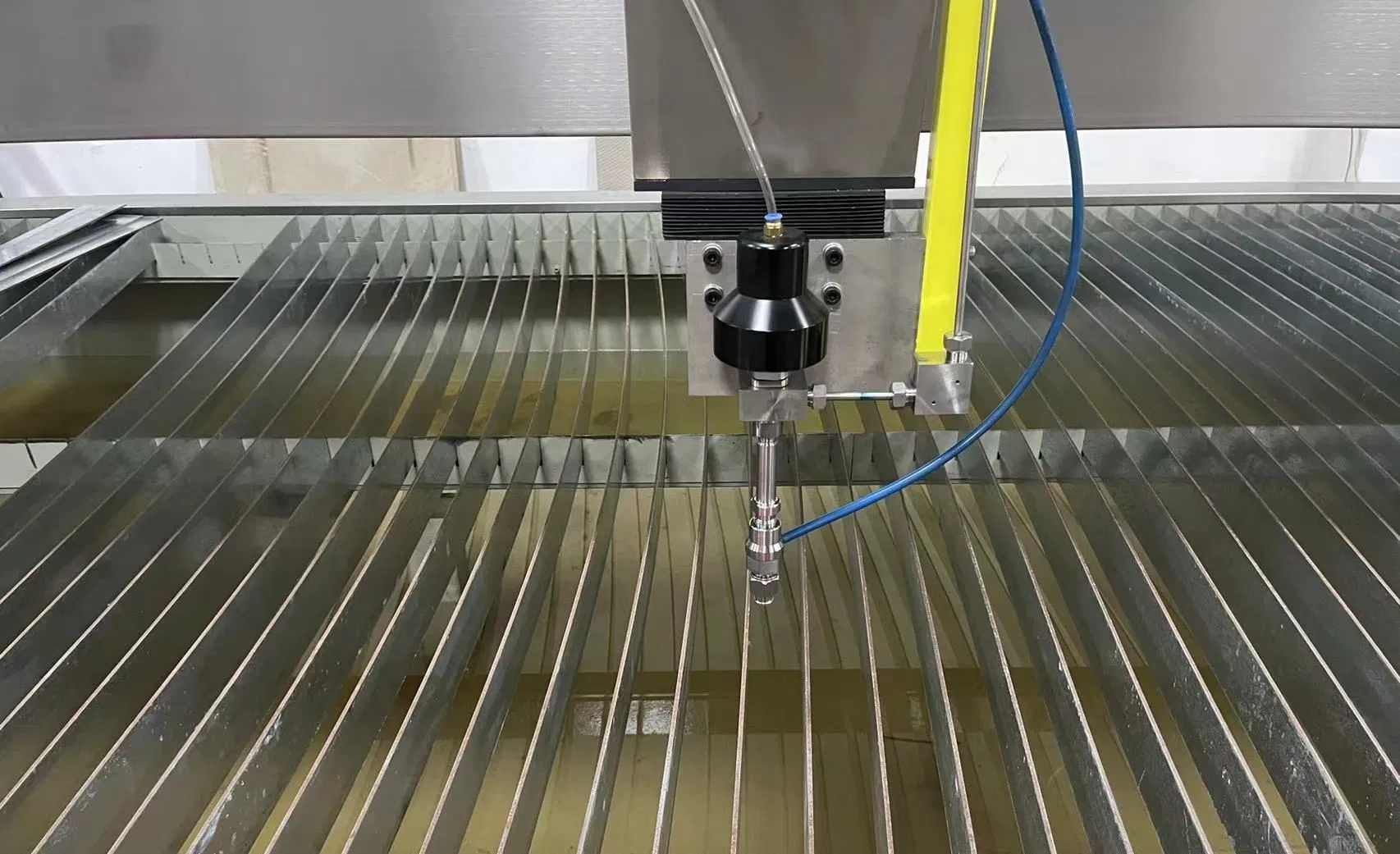SANKEN CNC Water Jet Cutting Machine