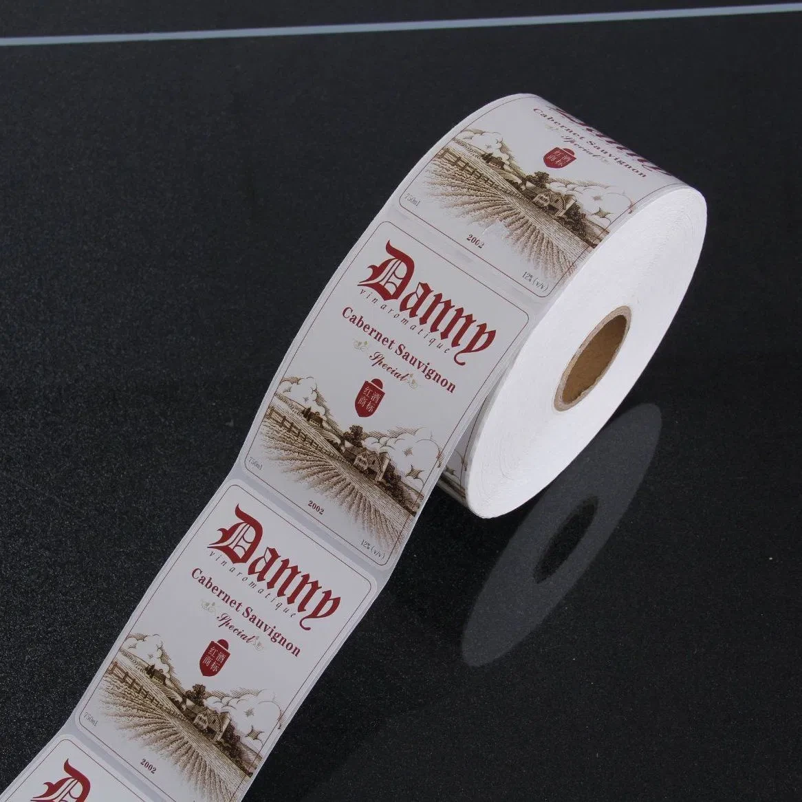 カスタム粘着耐久性ビニールロゴステッカー防水包装ロールラベル 1