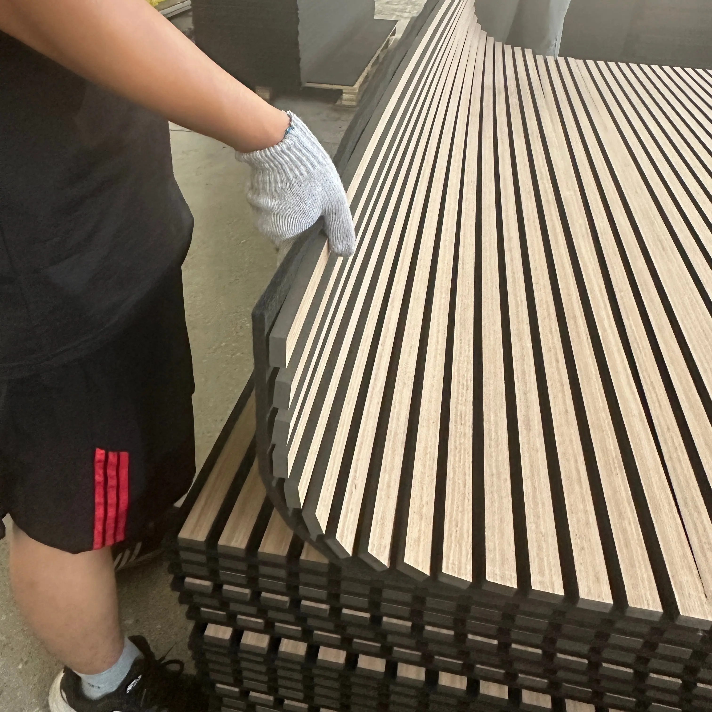 Curved Acoustic Slat Wall Panels Akupanel Flexible Wood Fabric Cinema Panels 1