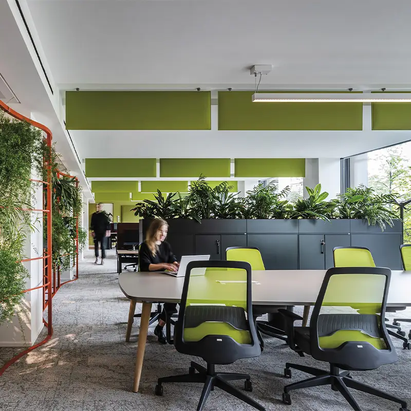 פאנלים אקוסטיים תלת-ממדיים לתקרה לבלימת רעש במחסנים ובחללי מגורים 1