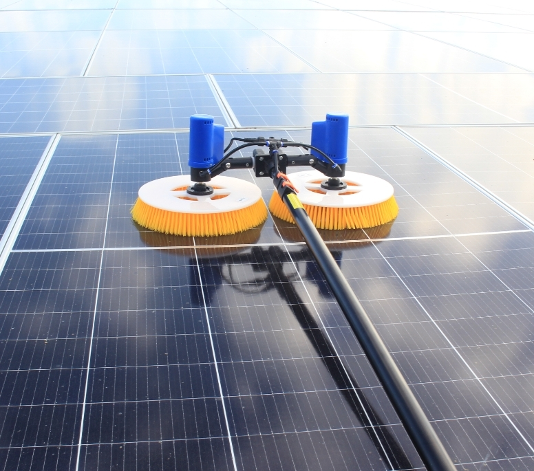 Dispositivo de limpieza de paneles solares fotovoltaicos eléctricos con motor sin escobillas de doble cabezal para exteriores 1