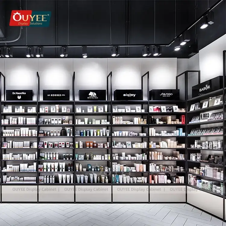 Regalsysteme mit Schränken für die Warenpräsentation in Apotheken. 1