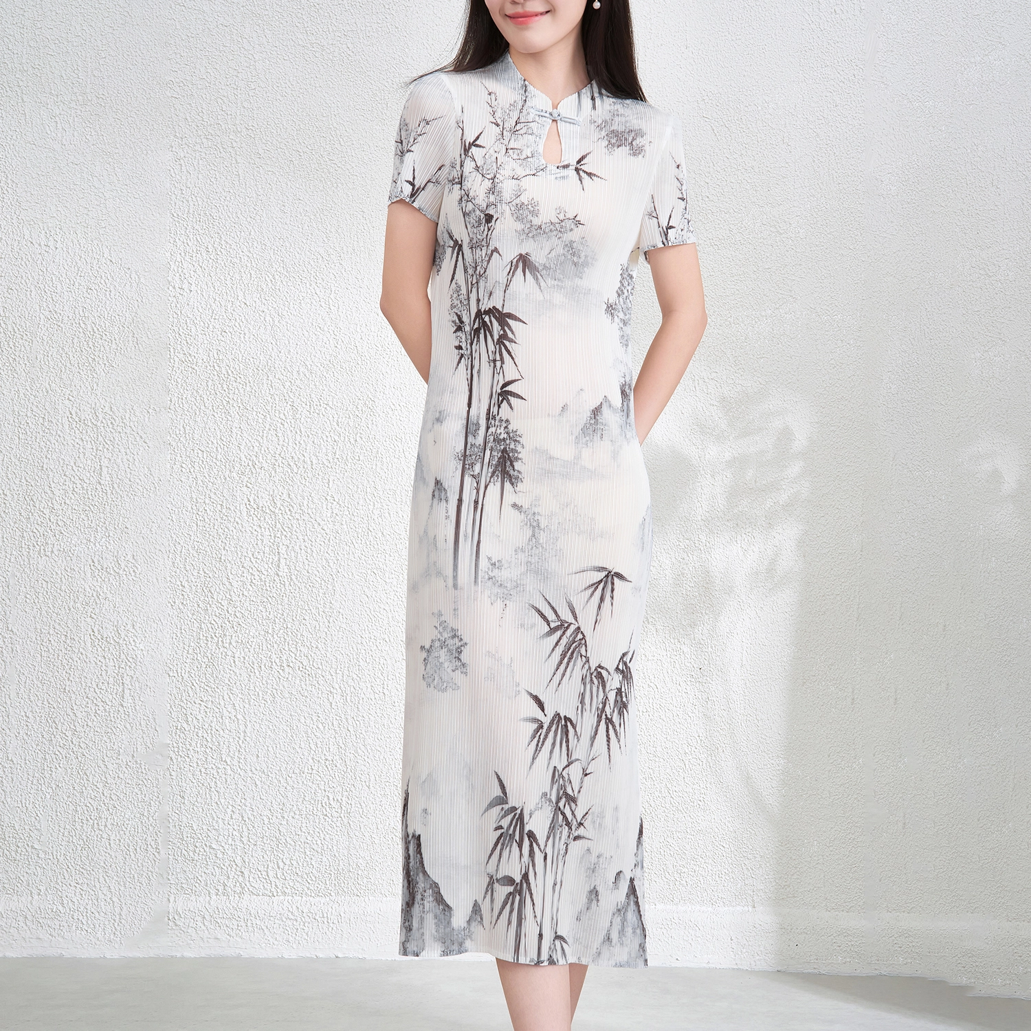 Factory Wholesale 2025 Miyake Pleated Dress High Quality Flowers Print Cheongsam Elegant Style Woman Casual Dress1 1