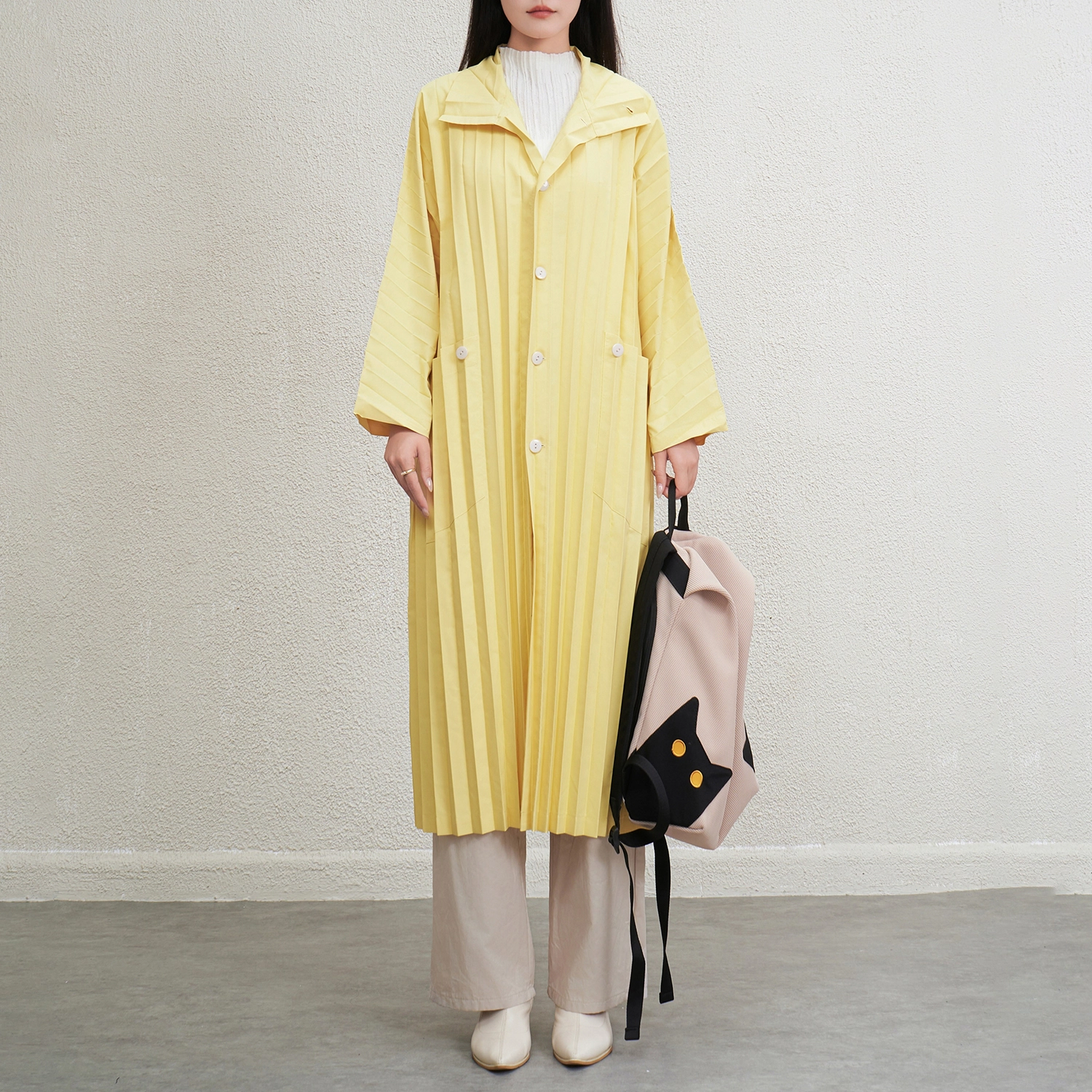 Quick Shipping Factory Stock Miyake Pleated Women's Mid-length Coat 1
