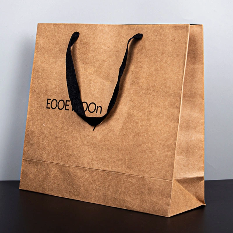 FSCエコフレンドリー低価格衣料品ドレスショッピング紙袋化粧品包装袋 1