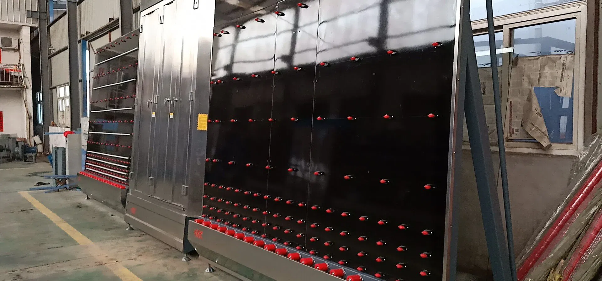Vertical Glass Washing Machine | Low-E Vertical Glass Washer - SKW-2000V