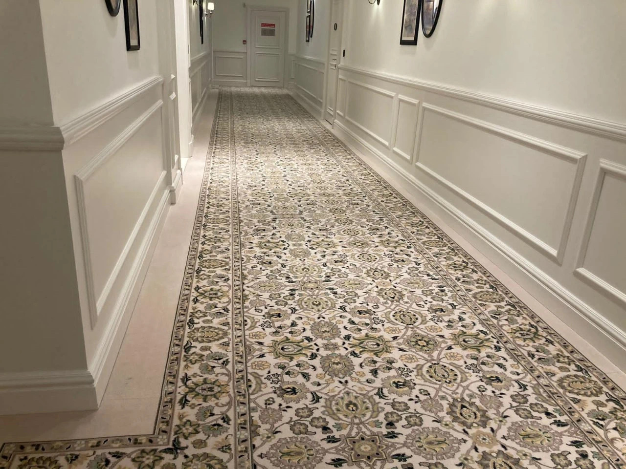 Moquette per hotel di lusso personalizzata in poliestere, proveniente dalla Cina. 6