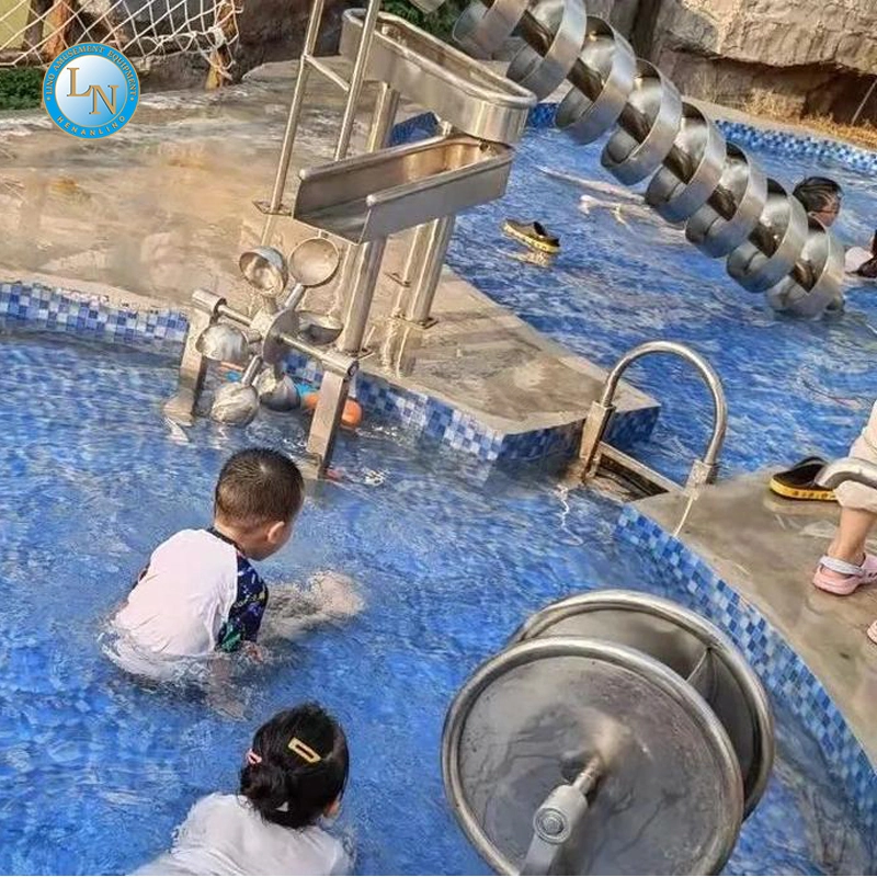 Outdoor Adventure Park Equipment Children's Sand & Water Play Equipment& Outdoor Water Entertainment Center For Kids 1