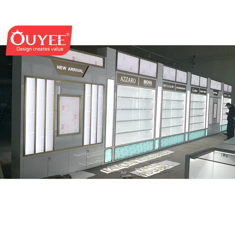 Vitrines e expositores para lojas de perfumes 1