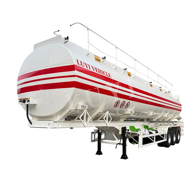 مقطورة صهريج مياه بثلاثة محاور سعة 45000 لتر 1