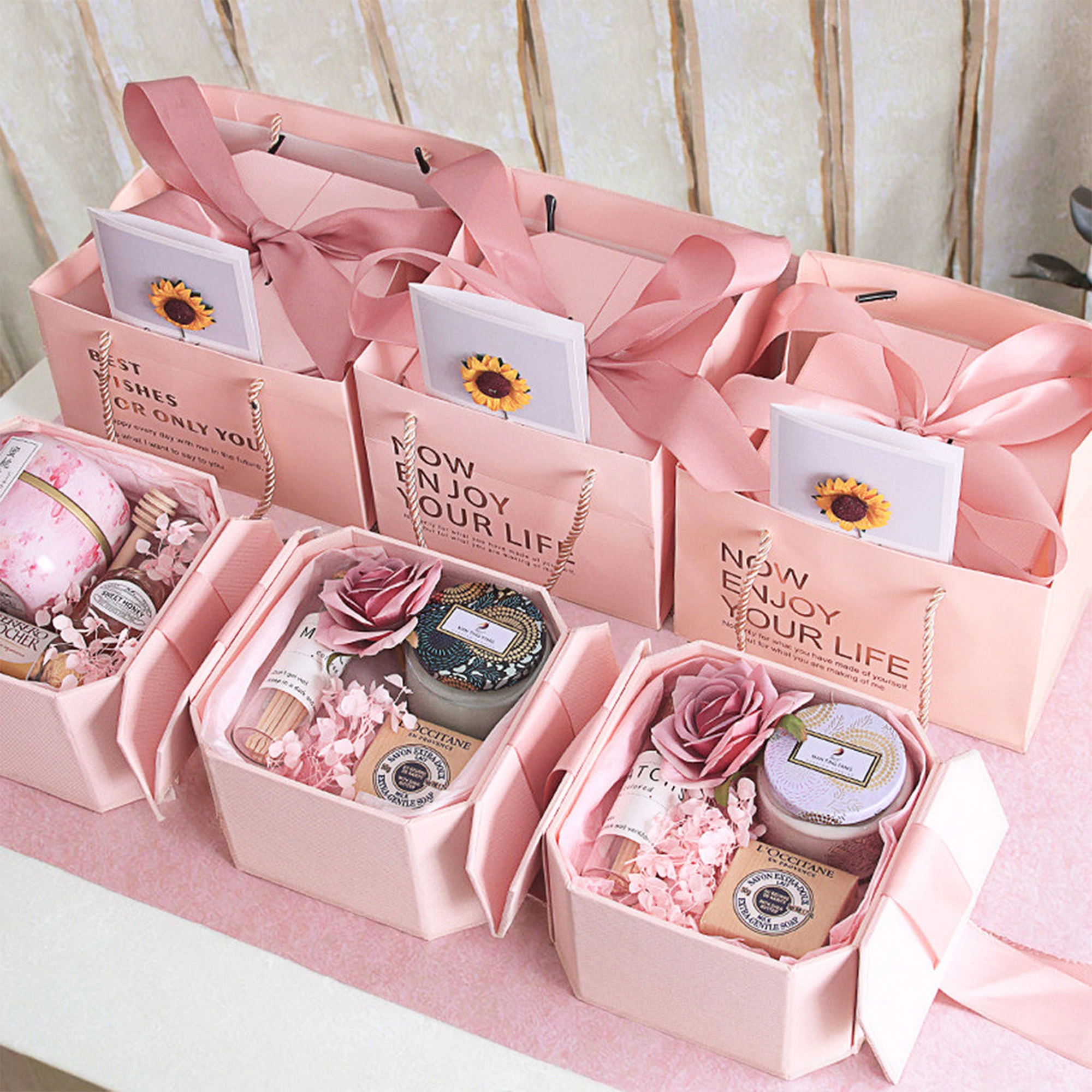 Luxury Valentine Wedding Gift Set Custom Logo Spa Bath Perfume Towel Mug 1